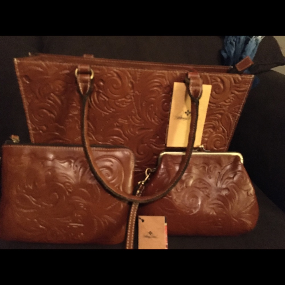 Patricia Nash purse and change purse and wristlet.